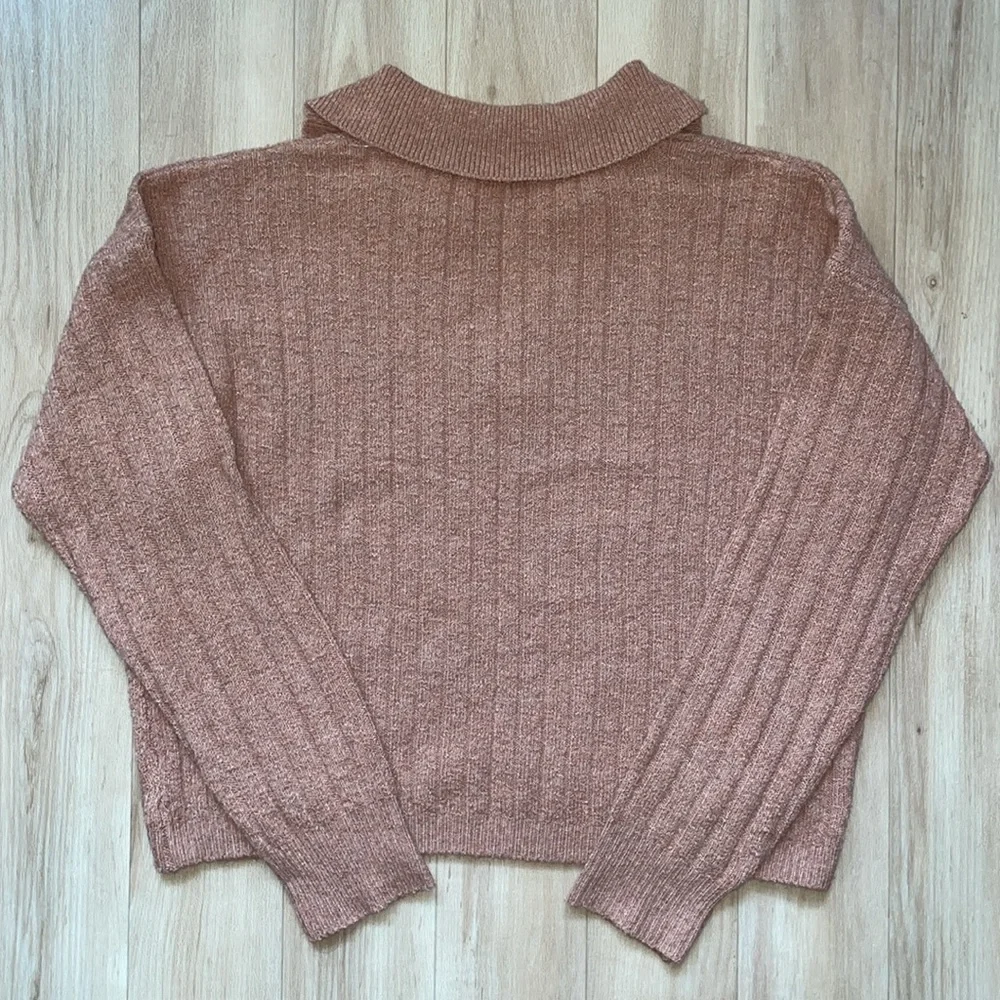 *NWOT* And Now This ribbed collared v neck cropped sweater - Picture 4 of 4